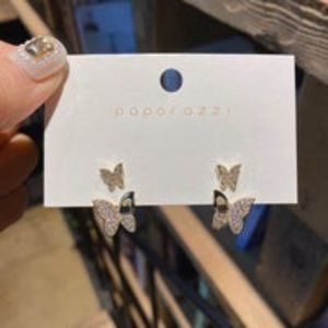 Cute butterfly earrings